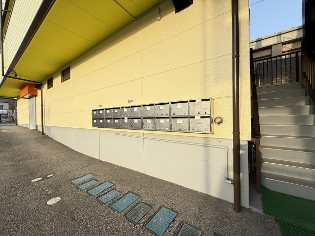 コスモ一宮のエントランス