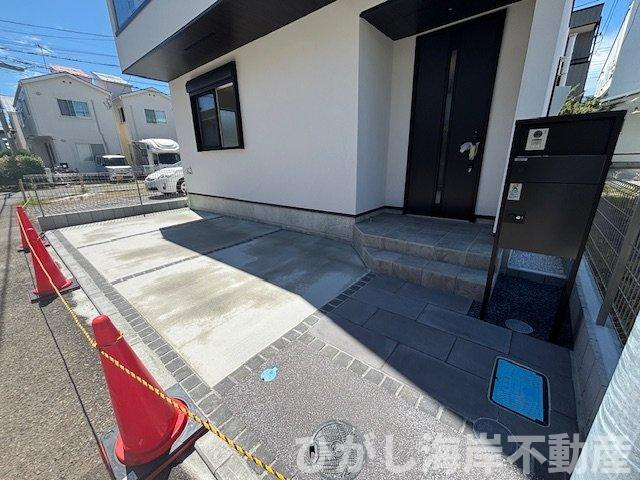 藤沢市辻堂元町5丁目　 新築戸建　全2棟 の駐車場|駐車スペース