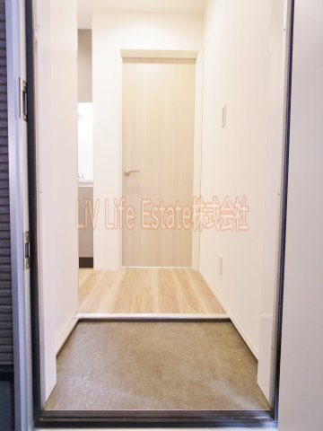 Agrande　Hitotsubashi-gakuen（エイグラン一橋学園）の玄関