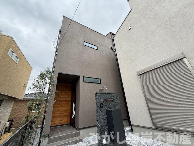 茅ヶ崎市浜竹4丁目　新築戸建　全２棟の前面道路含む現地写真|現地外観