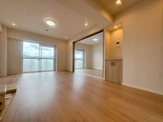 【居間・リビング】 | 日商岩井福陵マンション☆仲介手数料無料☆