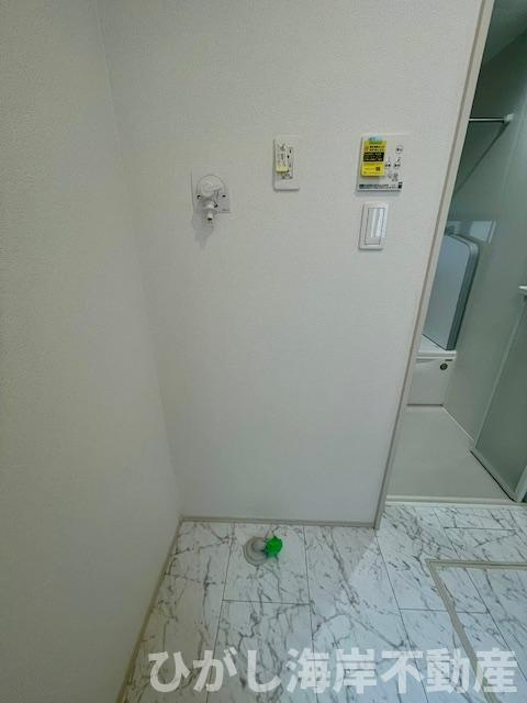 平塚市札場町　新築戸建  　全２棟のランドリースペース|洗濯機置場