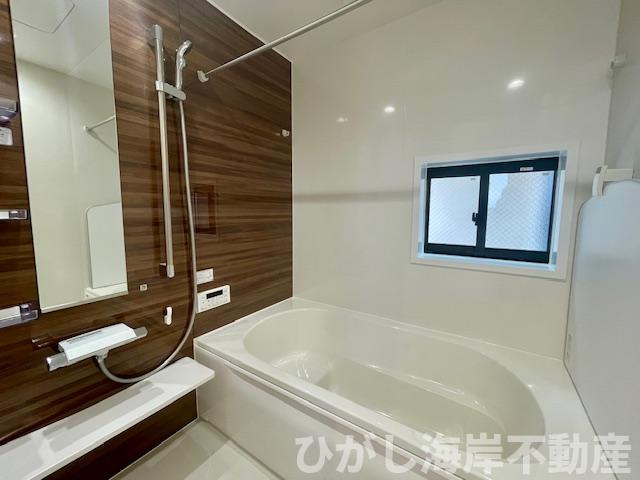 平塚市札場町　新築戸建  　全２棟の浴室|1坪タイプ　ユニットバス