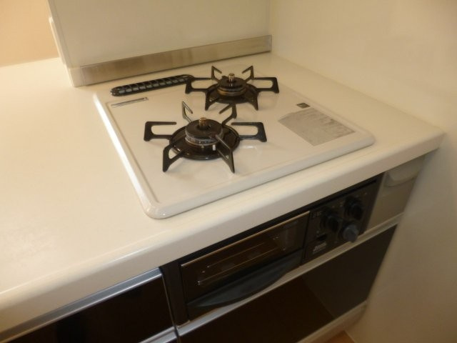 レザン倉敷のキッチン|2口ガスコンロ