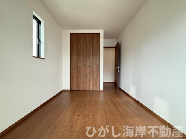 茅ヶ崎市中島　新築戸建　全８棟の内装|6帖　洋室