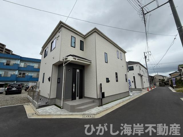 茅ヶ崎市中島　新築戸建　全８棟の前面道路含む現地写真|現地外観