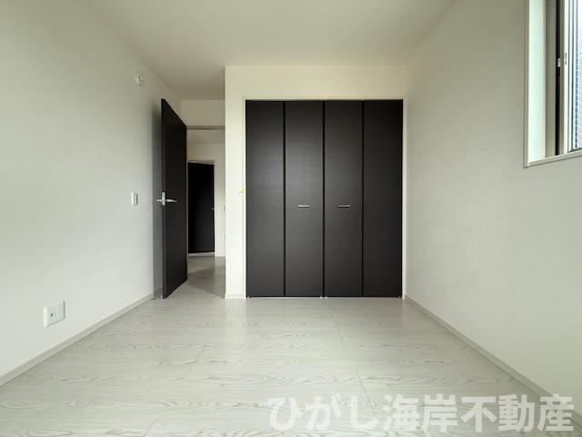 茅ヶ崎市柳島１丁目　新築戸建　全２棟の寝室|5.2帖　洋室