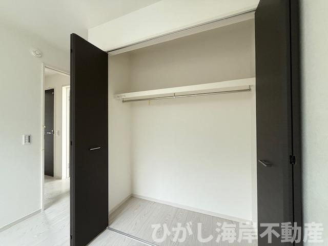 茅ヶ崎市柳島１丁目　新築戸建　全２棟の収納|各居室　収納スペース付き