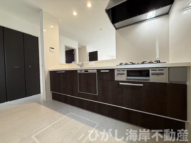 茅ヶ崎市柳島１丁目　新築戸建　全２棟のキッチン|キッチンスペース