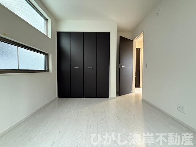 茅ヶ崎市柳島１丁目　新築戸建　全２棟の内装|5.2帖　洋室