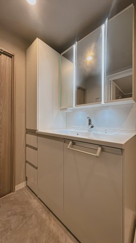 【独立洗面台】 | アンピール箱崎東☆仲介手数料無料☆