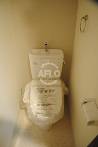 プレサンス梅田東ベータのトイレ|プレサンス梅田東ベータ　温水洗浄便座