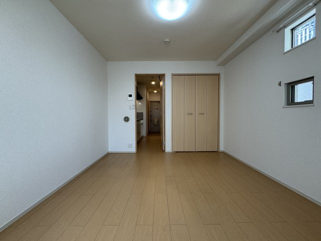 カミノ　レアルの居間・リビング