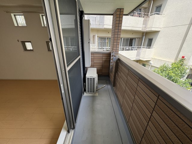 カミノ　レアルのバルコニー