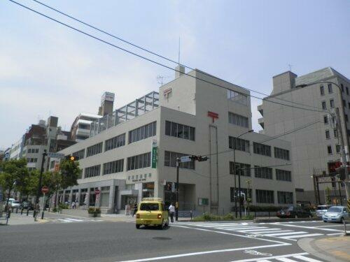 横須賀郵便局まで1191m