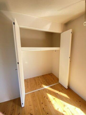 収納力のあるクローゼットです！