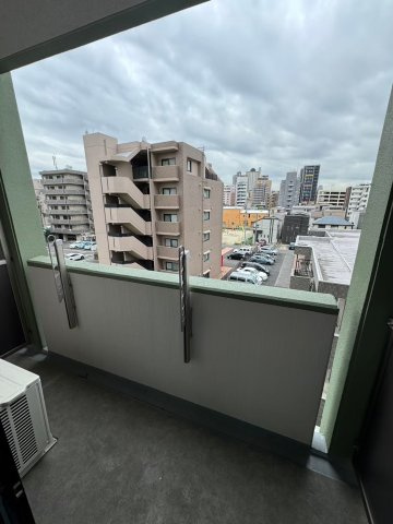 フォートイースト筒井　名古屋市賃貸　仲介手数料無料のバルコニー