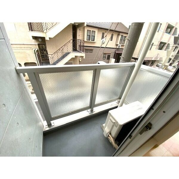 ノヴェル今池　名古屋市賃貸　仲介手数料無料のバルコニー