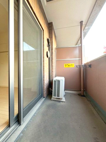 プレサンス千種駅前ネオステージ　名古屋市賃貸　仲介手数料無料のバルコニー
