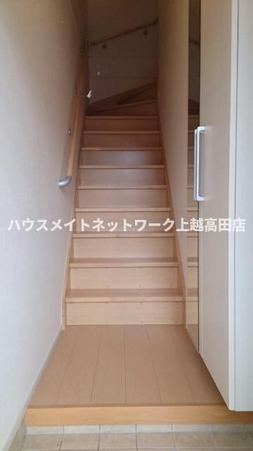 アンソレイエⅡの玄関|玄関