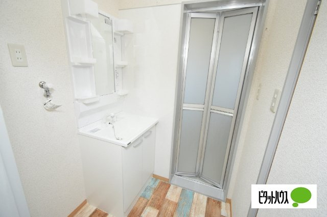 ウエスタンハイツの洗面所