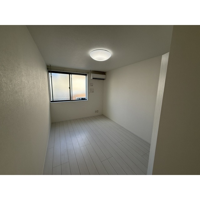 MQuarto本千葉の居間・リビング