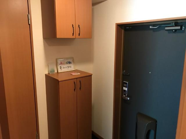 ファームハウス・ヒーローの玄関|玄関