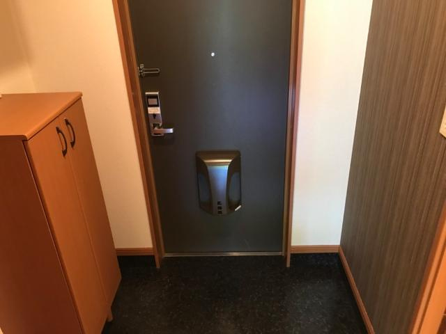 ファームハウス・ヒーローの玄関|玄関