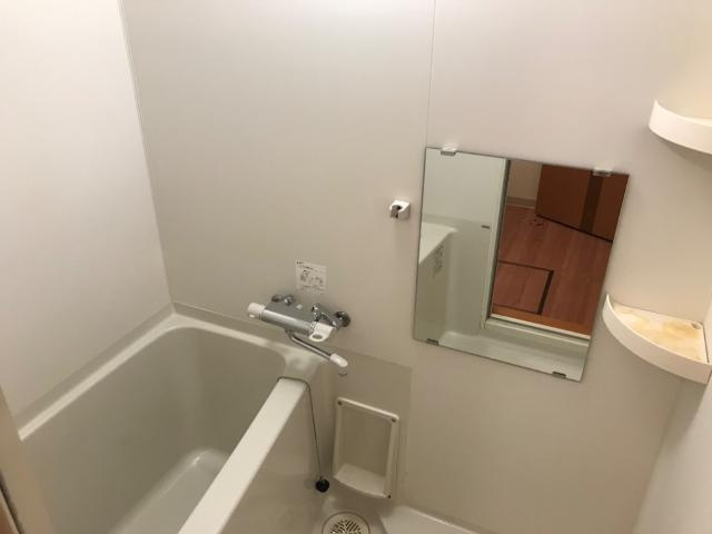 ファームハウス・ヒーローの浴室|バス