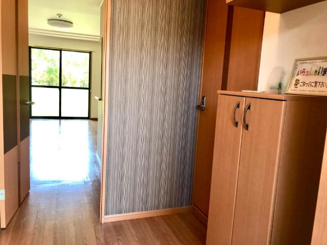 ファームハウス・ヒーローの玄関|玄関