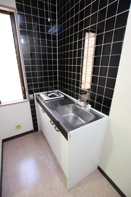 １口ガスコンロ付きのキッチン