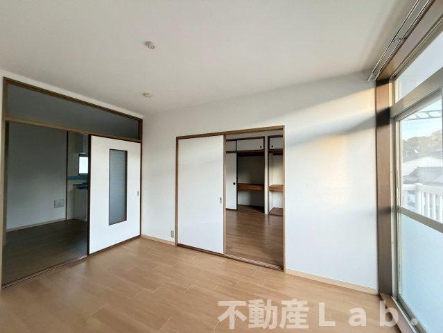 ＮＥＷＣＩＴＹ参番館の居間・リビング