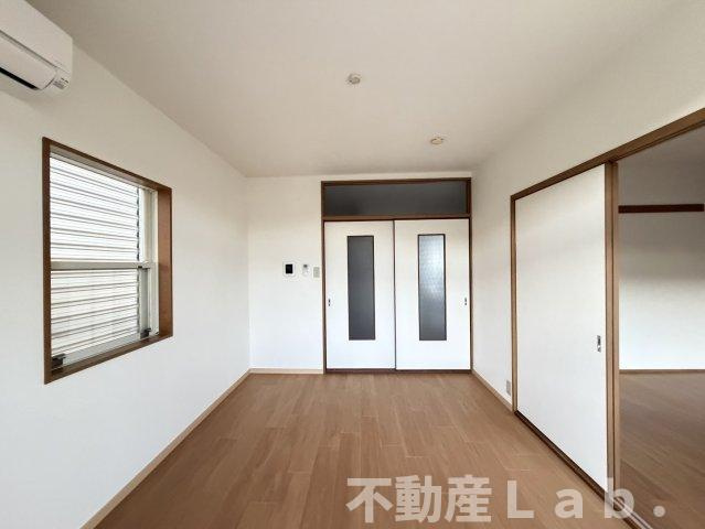 ＮＥＷＣＩＴＹ参番館の居間・リビング