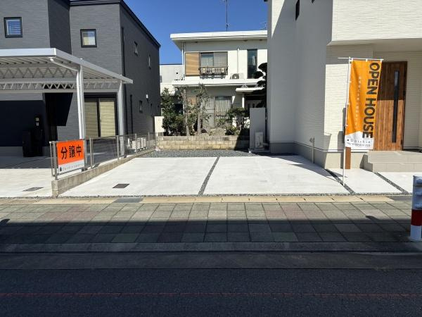 菅原町　全3棟・A棟の駐車場|２台駐車できます！