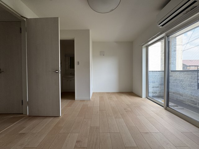 REGIA IKEDA CITY TENJINの居間・リビング