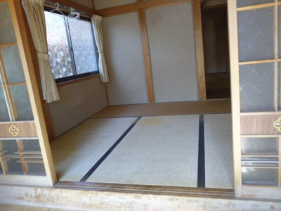  | 春日町松森中古戸建320万円 | 玄関前和室