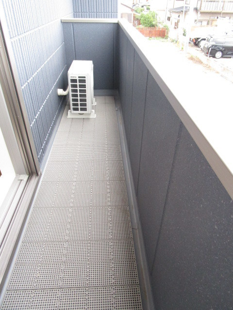 Ｂｌｅｓｓｅｄ　Ｃｏｕｒｔ　ブレストコートのバルコニー|★バルコニー★