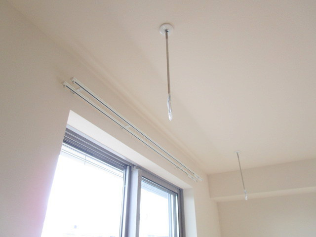 Ｂｌｅｓｓｅｄ　Ｃｏｕｒｔ　ブレストコートの内装|★室内物干しフック★