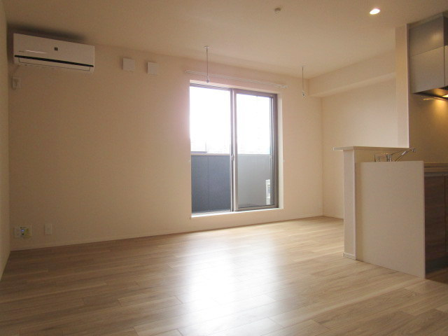 Ｂｌｅｓｓｅｄ　Ｃｏｕｒｔ　ブレストコートの居間・リビング|★リビング★