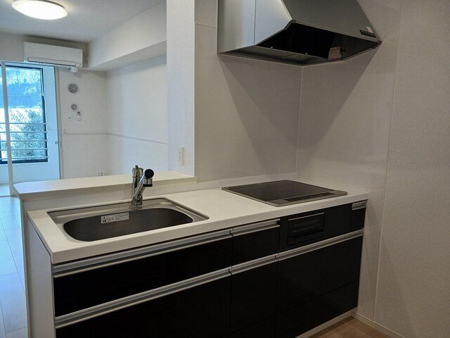 ローズ　ガーデン　大野　Ｂのキッチン