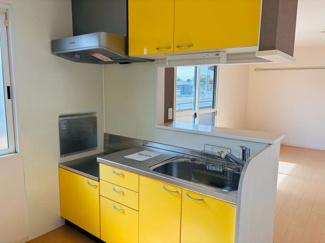 【キッチン】 | ラ　ルーナB