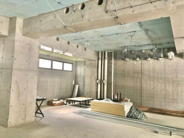 Ｂ　ＣＩＴＹ　ＡＲＴ　ＲＥＳＩＤＥＮＣＥ　ＣＥＮＴＲＡＬ　ＰＡＲＫのロビー| 