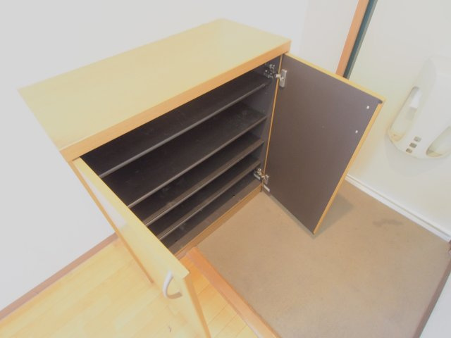 サンコーポ輝の収納