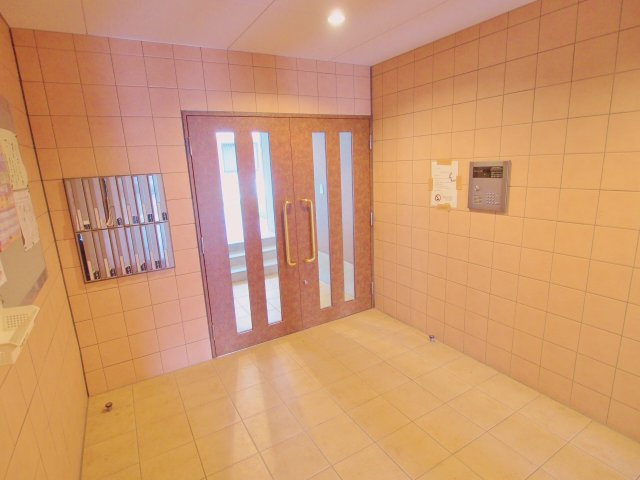 サンコーポ輝のロビー