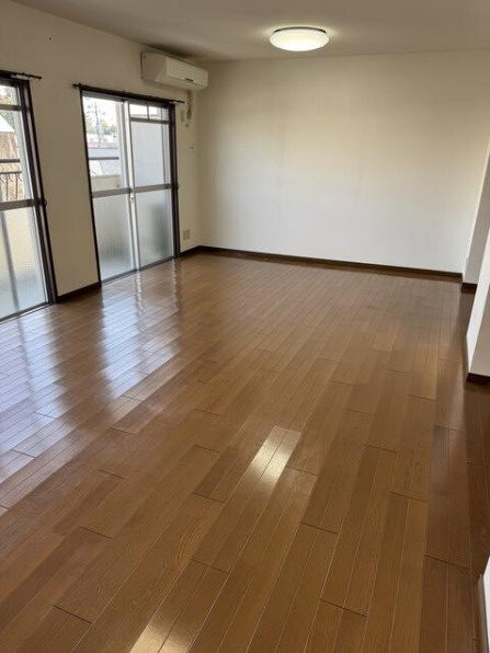 サンポール鴨江