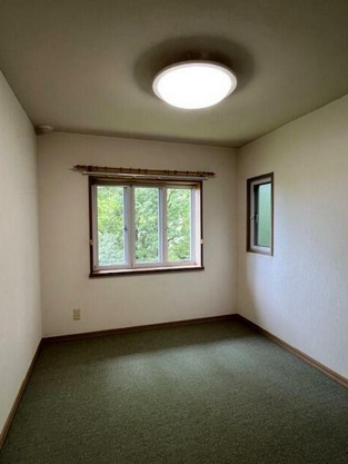 【洋室】 | 伊豆高原別荘地南大室台　戸建