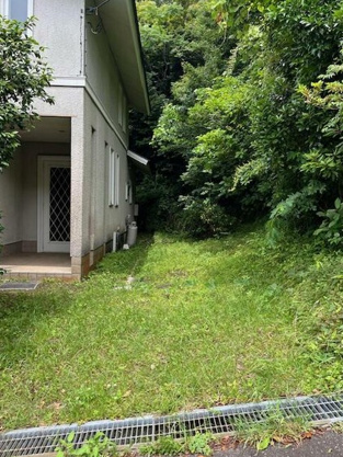 【駐車場】 | 伊豆高原別荘地南大室台　戸建