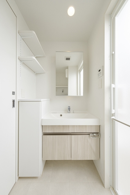 エンクレスト博多EXCEEDのトイレ|清潔感のあるトイレです