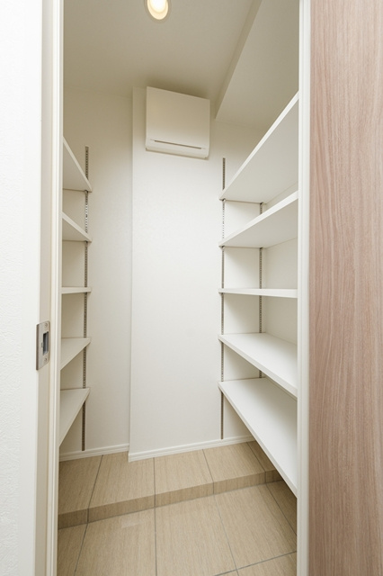 エンクレスト博多EXCEEDの玄関|きれいな玄関です