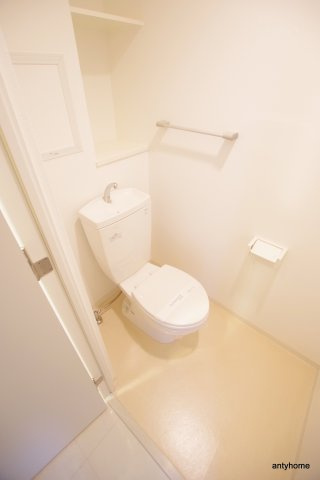 ルーヴェンブルン豊津　仲介手数料無料のトイレ